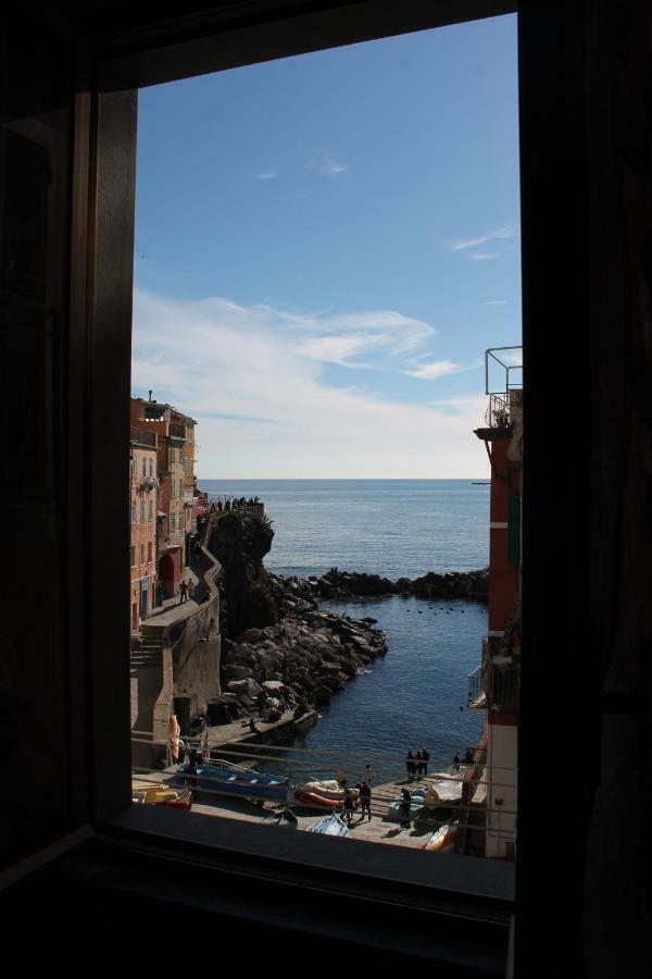 Nel Cuore Del Porticciolo Riomaggiore Exterior photo